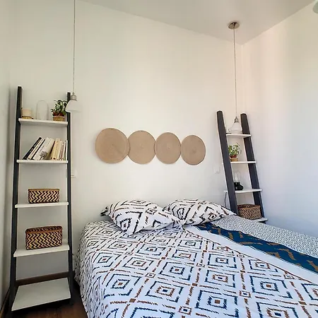Apartment Casa Blue Sur Jolie Place Proche Du Vieux Port By Laconciergerie13 La Ciotat